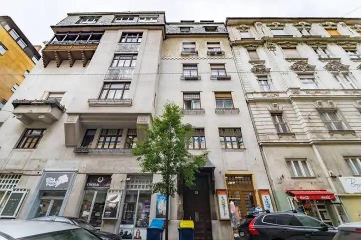 Studio Apartman Budapest Sziveben Экстерьер фото